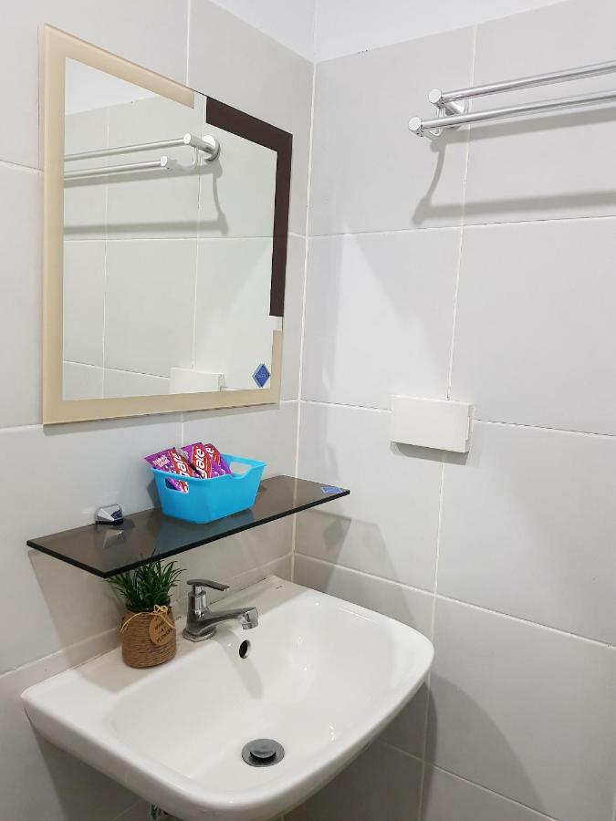 Cityscape Residences Unit 510 Bacolod Extérieur photo