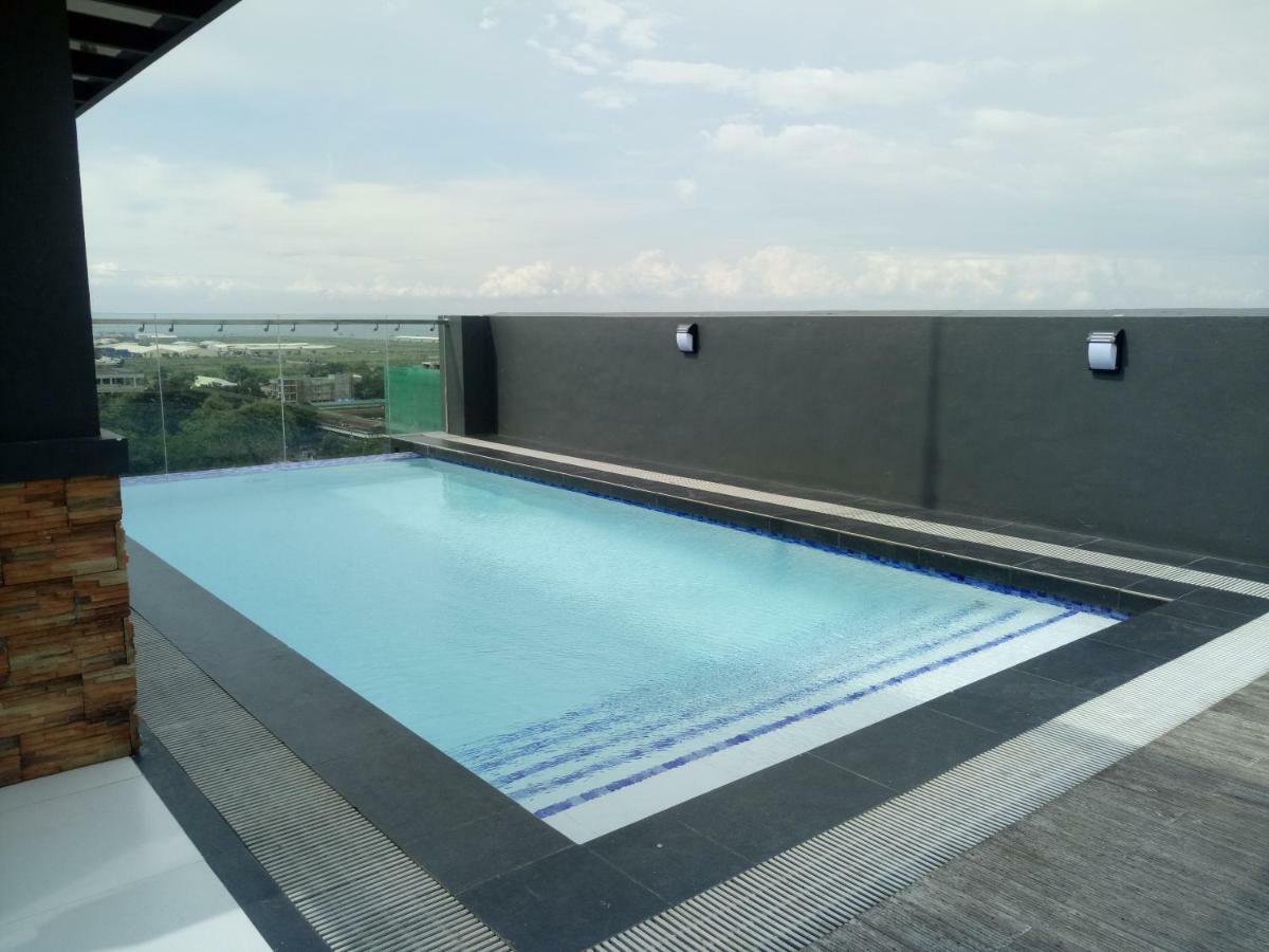 Cityscape Residences Unit 510 Bacolod Extérieur photo